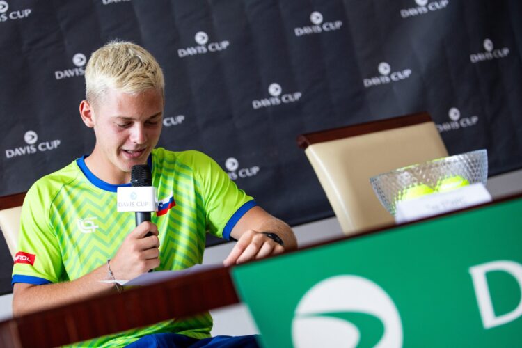 davis-cup-0030-250911-mkv