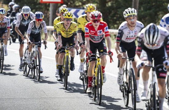 Vuelta ostala brez velikega spektakla, oglasil se je tudi Pogačar