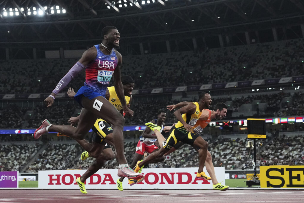 110 m ovire, finale Tokio