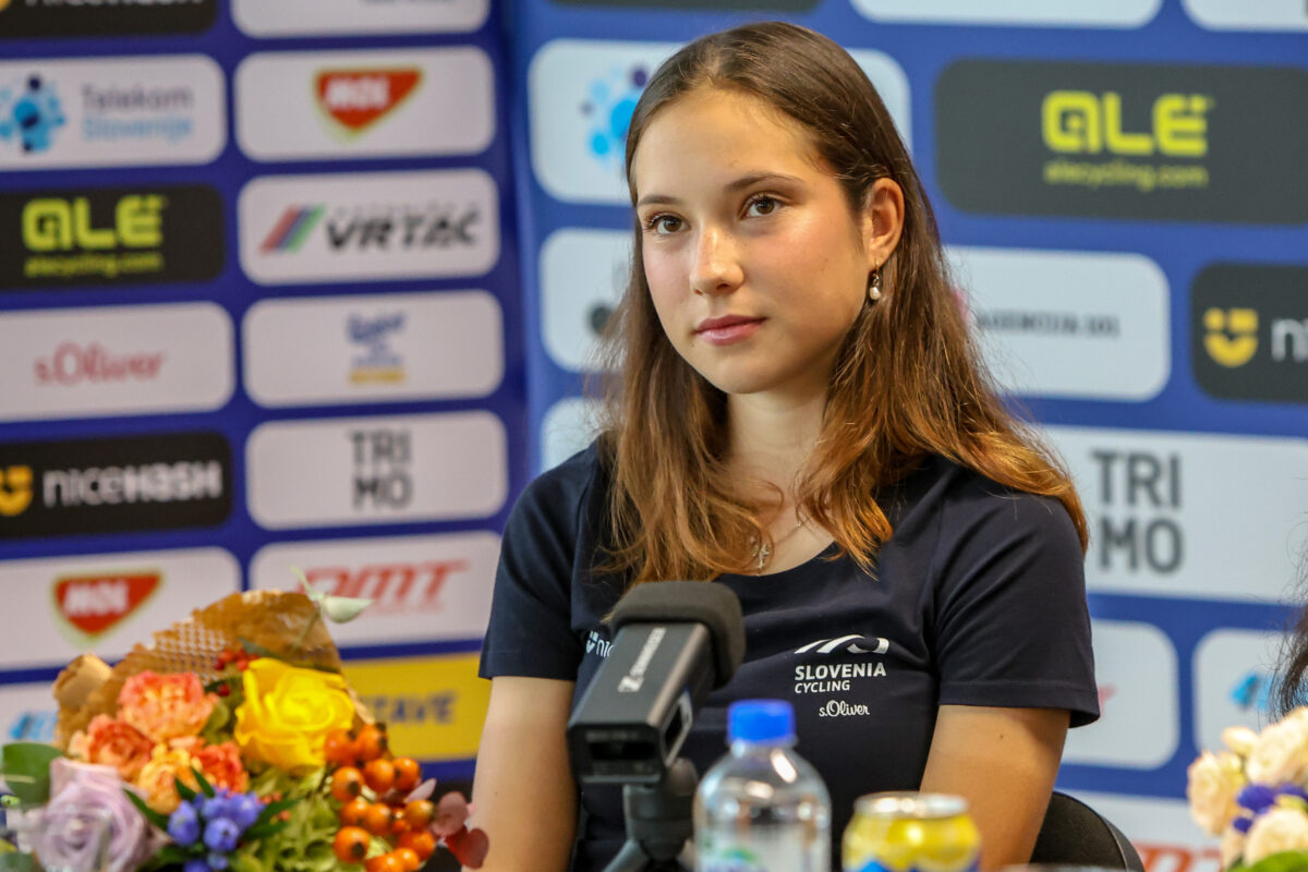 Ena najbolj perspektivnih mladih gorskih kolesark na svetu začenja sezono