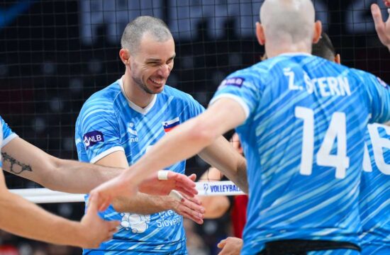 Znan je spored tekem obeh odbojkarskih evropskih prvenstev