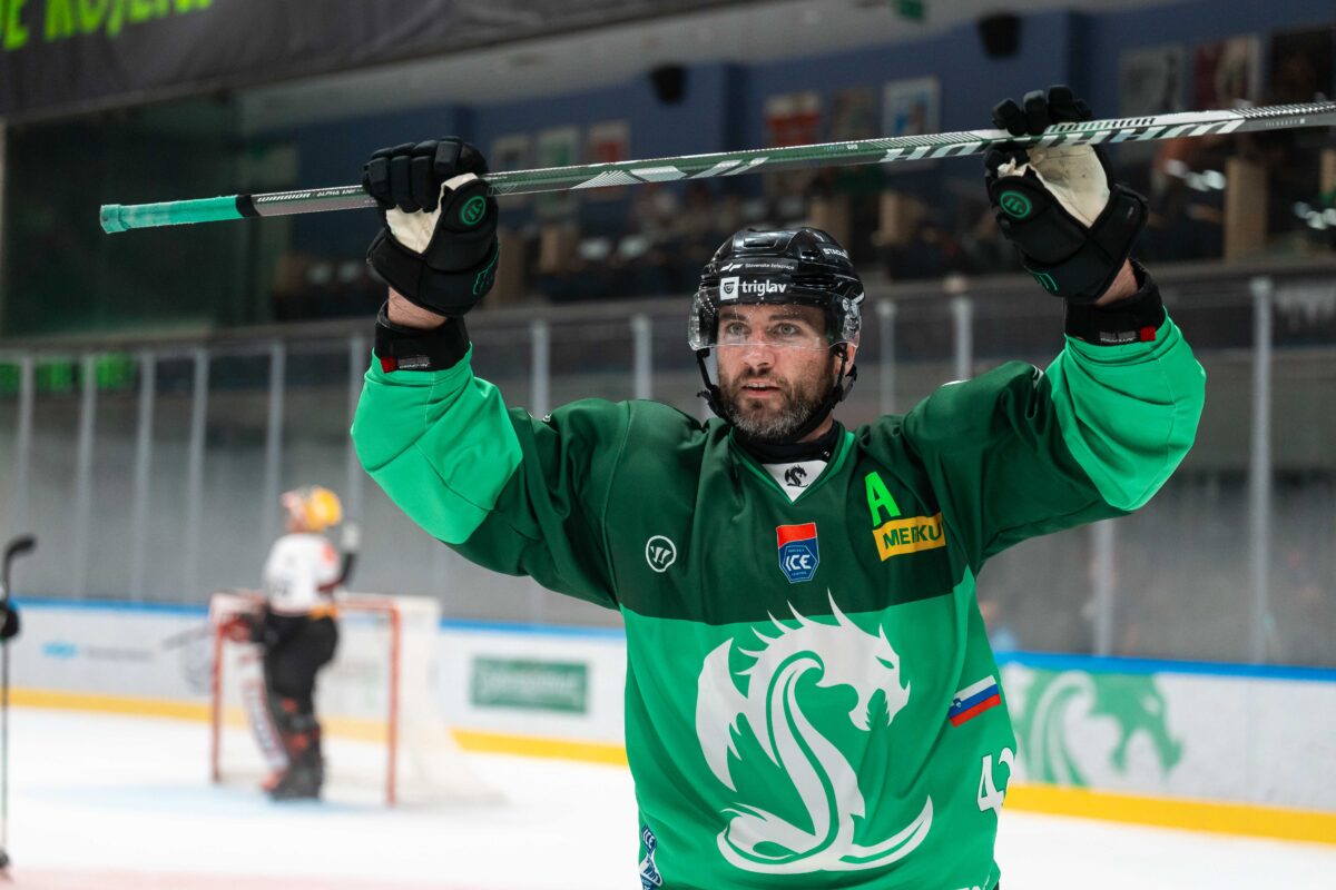 Ameriški velemojster ostaja v zmajevem gnezdu