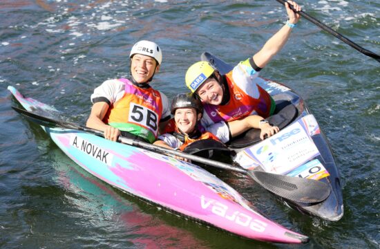 Eva Alina Hočevar, Ajda Novak in Lea Novak