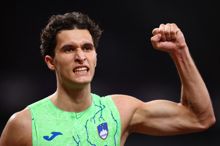 Guček v veliki finale z državnim rekordom!