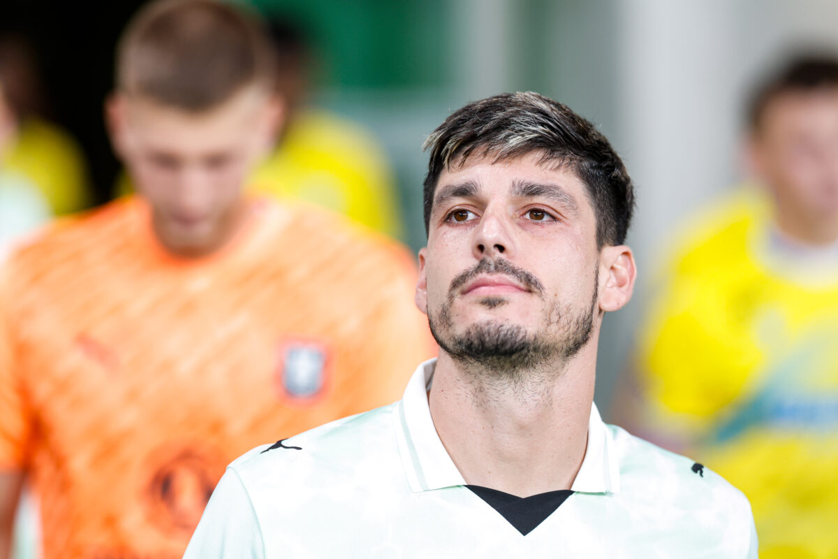 Presenečenje: kljub udarcu vezist Olimpije pomiloščen