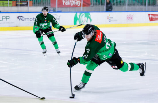 IceHL 2025/2026 ice-hockey match between SZ Olimpija and Tiwag Innsbruck