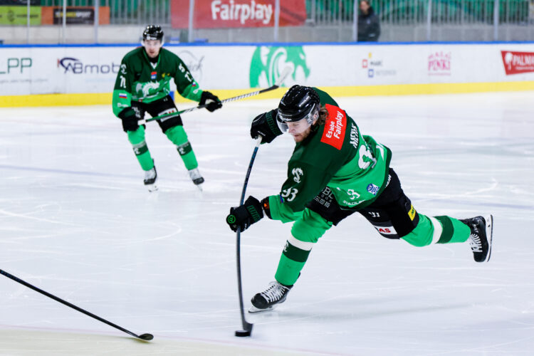 IceHL 2025/2026 ice-hockey match between SZ Olimpija and Tiwag Innsbruck