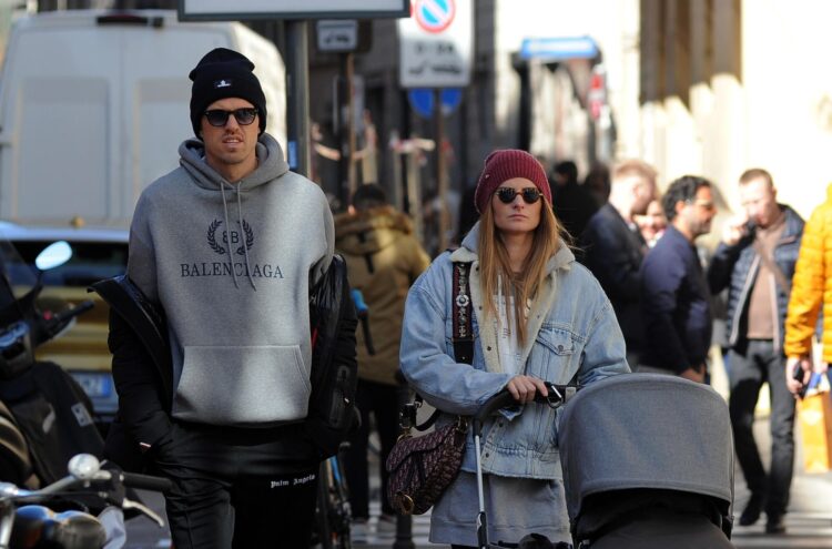 Milan, Josip Ilicic and family walking in the center Slovenian of Croatian origin JOSIP ILICIC, striker of the ATALANTA and SLOVENIA national team, arrives in the center with his wife TINA POLOVINA and his daughter SOFJIA who brings in the stroller. Here