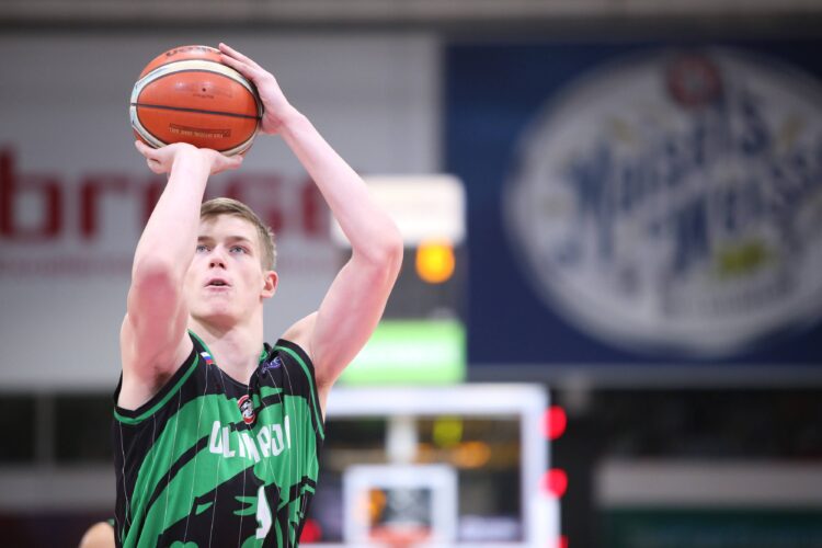 9 Luka Samanic KK Petrol Olimpija Ljubljana medi Bayreuth vs Petrol Olimpija Bayreuth *** 9 Luk