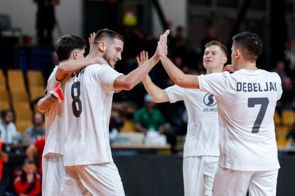 Siliko Vrhnika - Forca