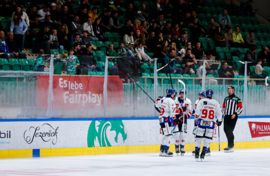 Innsbruck ostaja trn v peti zmajev, morski psi spet osvojili Tivoli