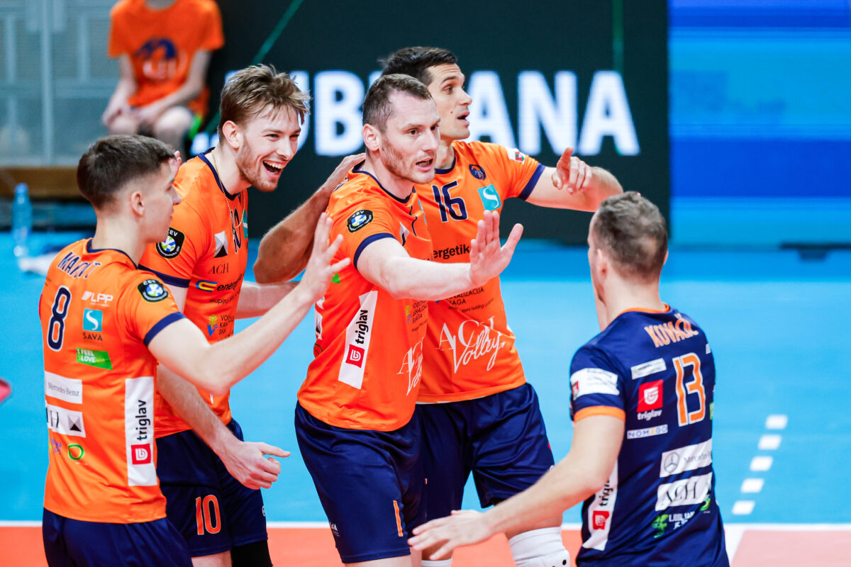 ACH Volley odčital lekcijo Radničkemu