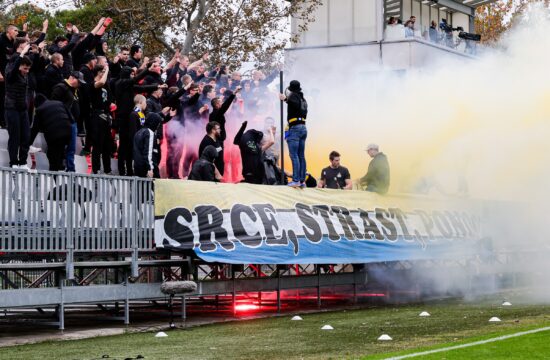 Koper v blagajno NZS prispeval največ