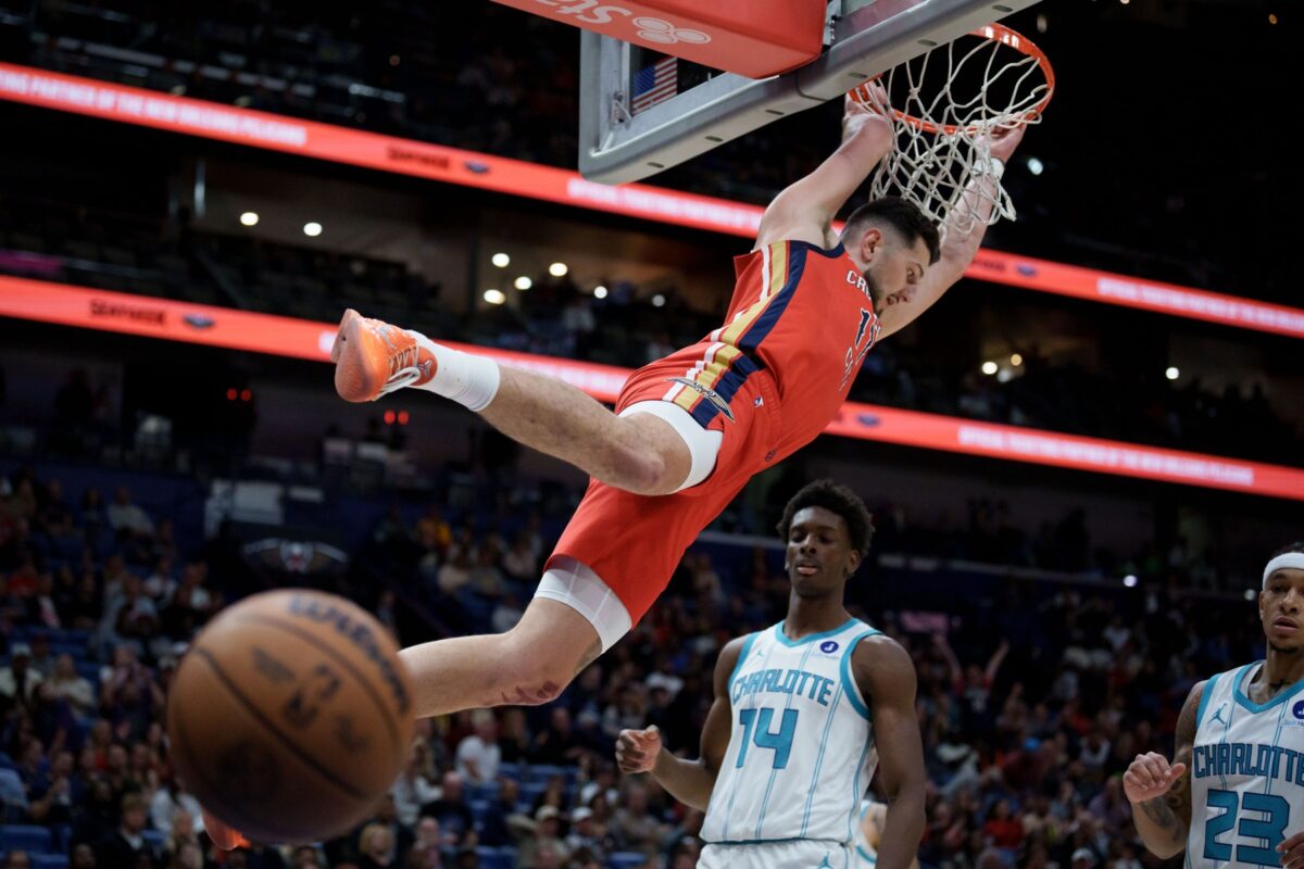 Nekdanji zmaj v ligi NBA s pošastnim zabijanjem (VIDEO)