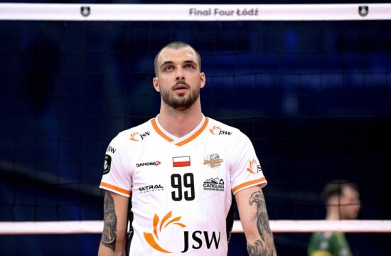 Reprezentant kritiziral nekdanje delodajalce: “Bi vi delali zastonj?”