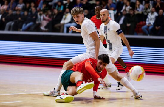 Rapsodija Slovencev na Portugalskem (VIDEO)