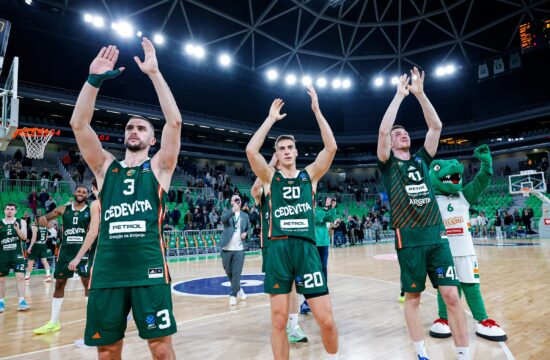 Iz Stožic tudi na Bahame