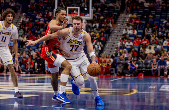 Dončić orkestiral Lakerse do zmage v New Orleansu