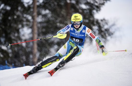 Neja Dvornik med deseterico, Mikaela Shiffrin razred zase