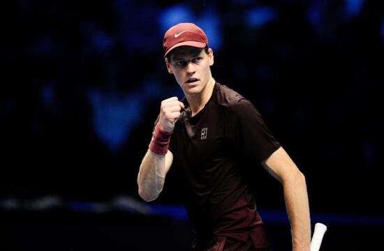 Sinner pričakovano prvi finalist zaključnega turnirja (VIDEO)