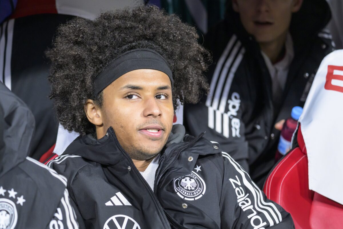 Nemcu kazen zaradi nezakonitega naročila orožja