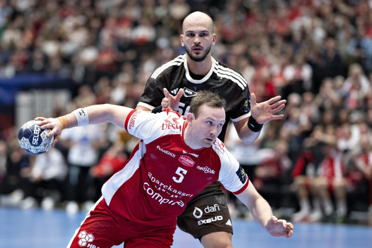 Kielce praznih rok iz Aalborga, Barcelona zmagala v Parizu