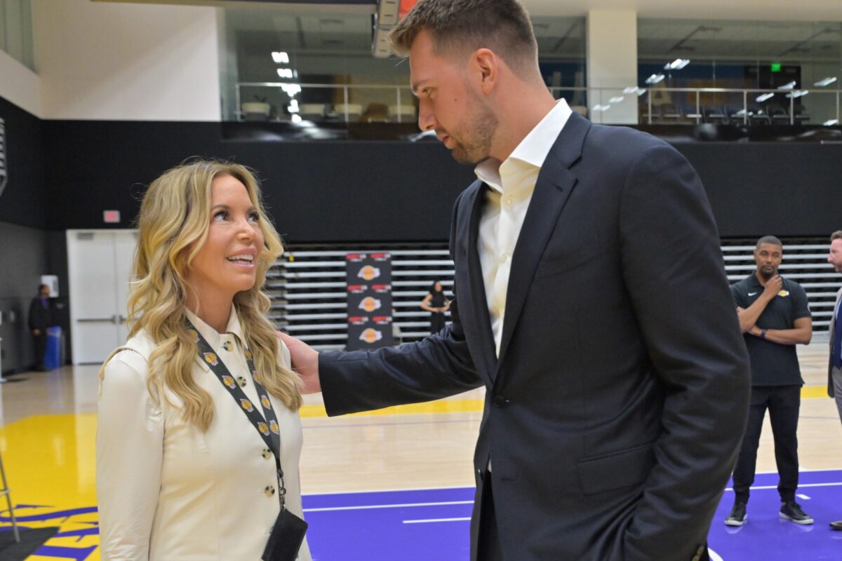 Odmevna čistka pri LA Lakers poglablja družinske razpoke