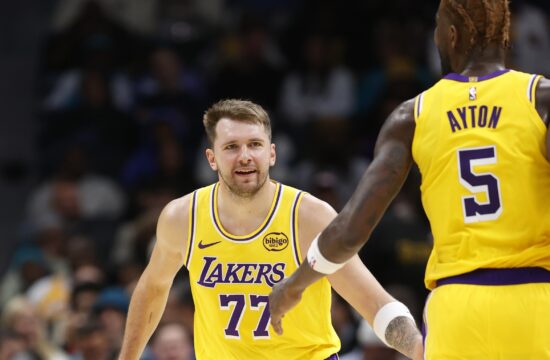 Lakersi zmagujejo, a Dončić ima z njim negativno bilanco