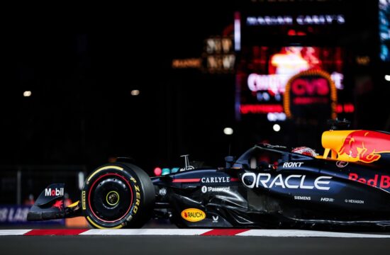 Verstappen z ostrimi puščicami: početje McLarna je bizarno