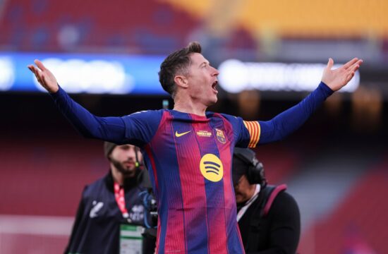 Spektakularna vrnitev Barcelone na Camp Nou (VIDEO)