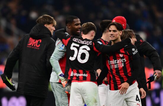 Milanu mestni derbi, Roma na vrh serie A