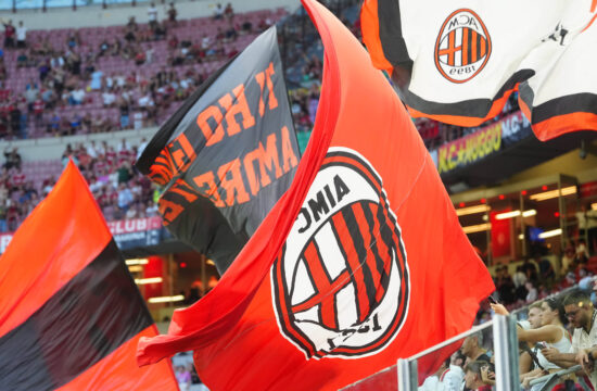 Milan se je poklonil nekdanjemu vratarju Lorenzu Buffonu