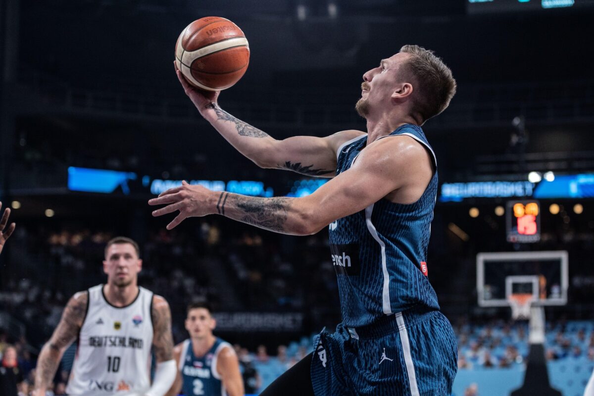 Kapetanovo svarilo: Ljudje se ne zavedajo