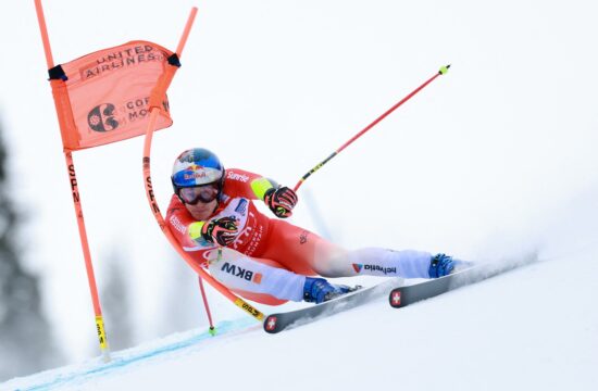 Odermatt pokvaril avstrijsko zabavo, soliden uvod Hrobata