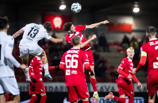 PLT: V Kidričevem se je tresel le okvir vrat