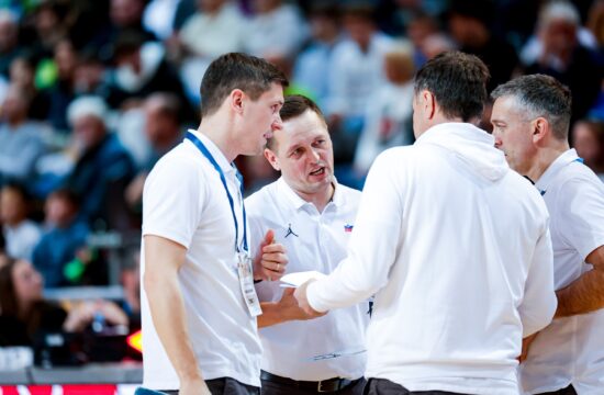 Apel skrušenega selektorja Sekulića