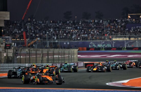 Piastrija uspavanka v Katarju vrnila med žive (VIDEO)