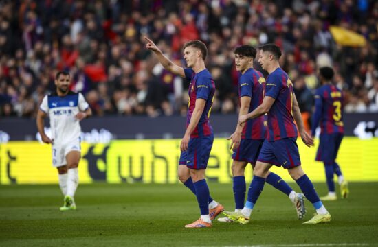 Po tretjem zaporednem remiju Reala Barcelona na prvem mestu (VIDEO)