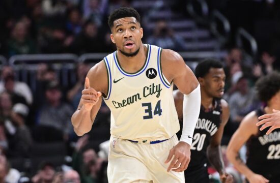 Giannis napovedal lov na rekord