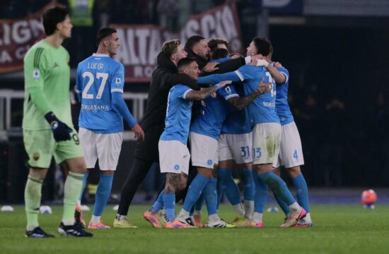 Napoli še popestril dogajanje na vrhu serie A