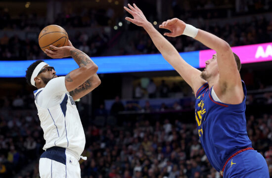 Dallas Mavericks pripravili veliko presenečenje (VIDEO)