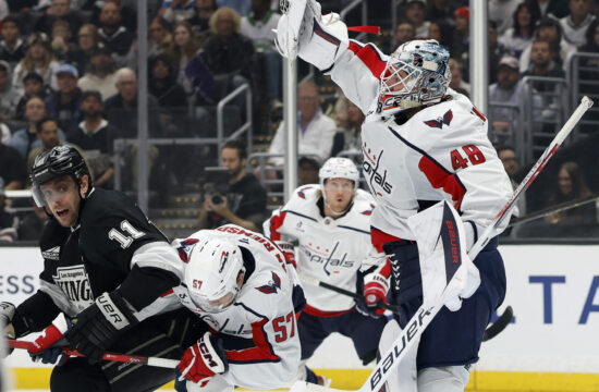 Kopitar s Kralji pokvarili začetek prazničnega meseca