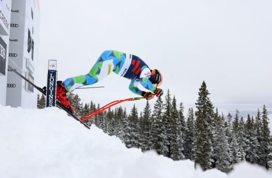 Hrobat pokazal hitrost, zdaj v negotovosti