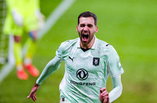 Branilci naslova na kolenih, Olimpija izločila Celje (VIDEO)