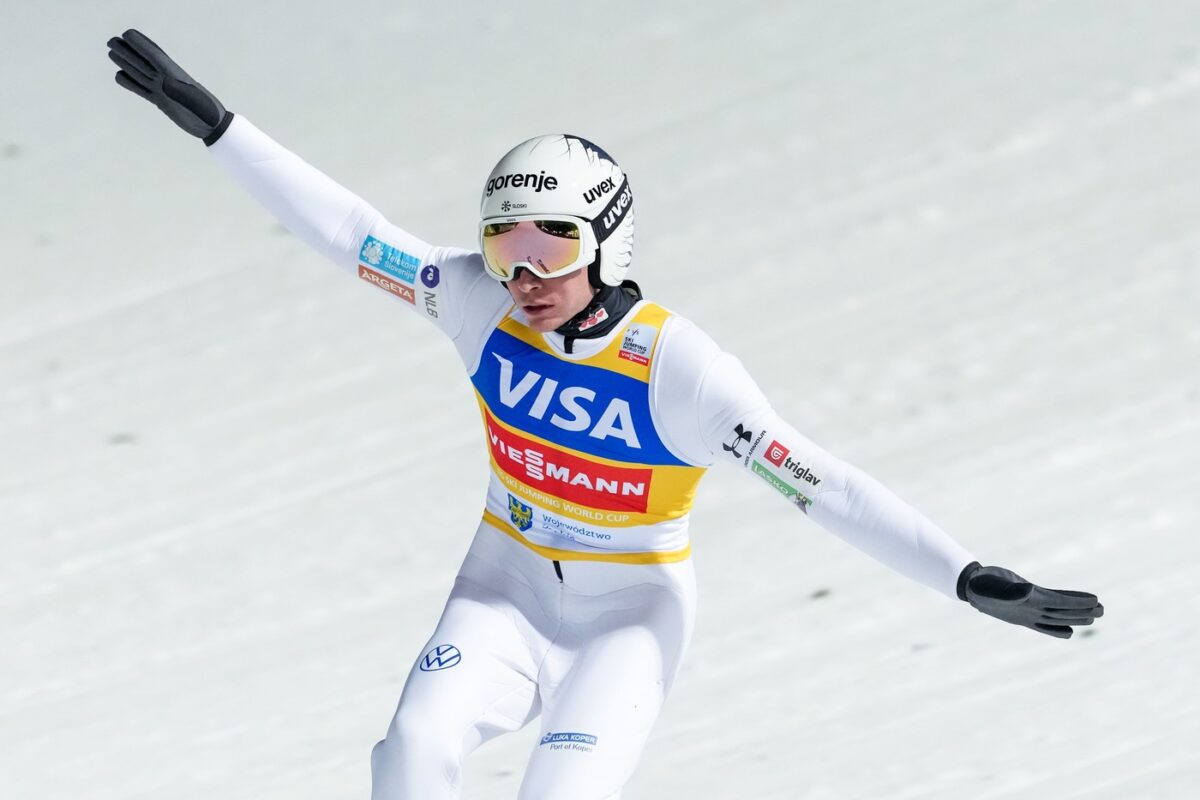 Slovenci popravljajo petkov bled vtis