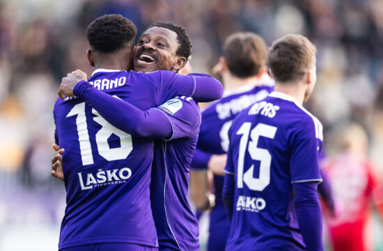 Maribor – Aluminij: vijoličasti hitro načeli mrežo šumarjev (VIDEO)