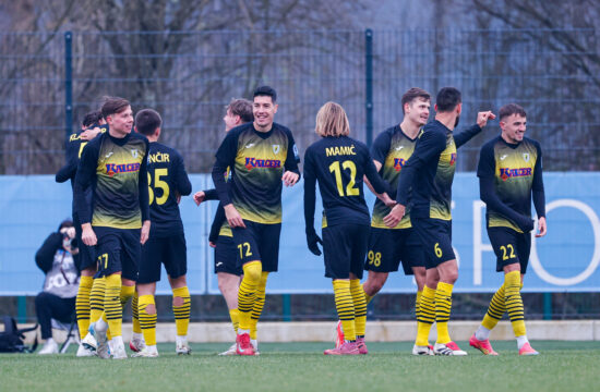 Radomlje – Mura: mojstrovina Jojića, mlinarji podvojili prednost (VIDEO)