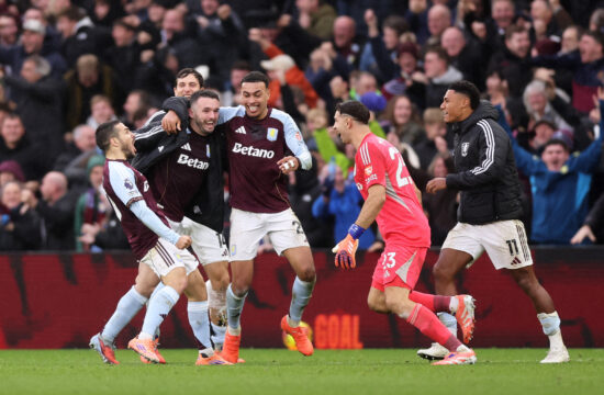 Premier League - Aston Villa v Arsenal