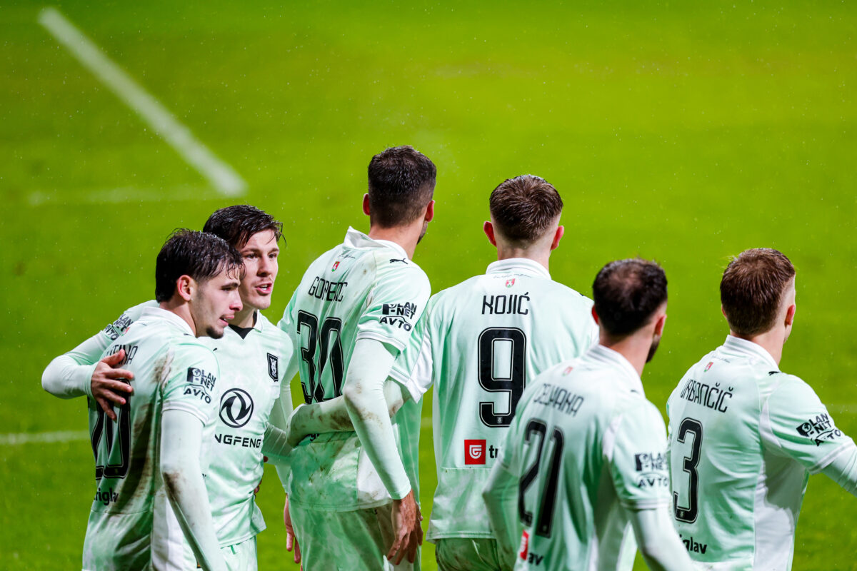 Olimpija trka na vrata nekdanjega napadalca Maribora