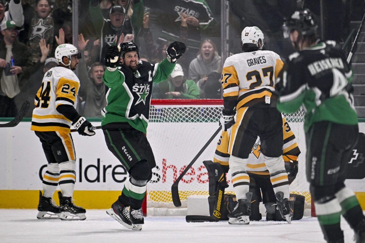 Enaki zmagi vodilnih